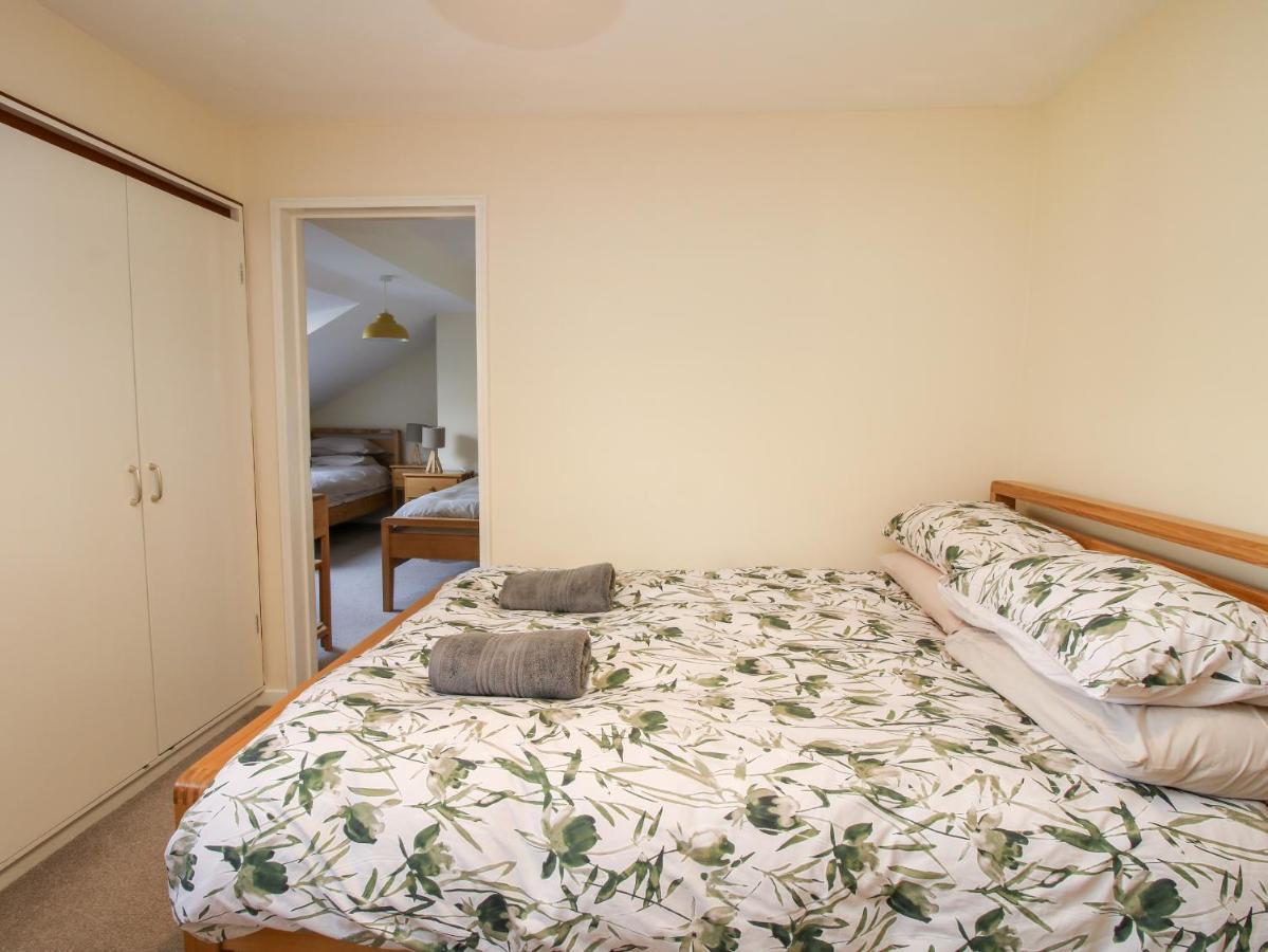 Bicton Lea Villa Acton  Bagian luar foto